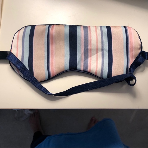 Sam Edelman Sleep Mask - Picture 2 of 3